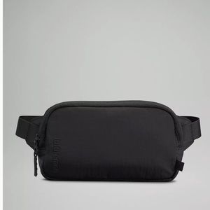 Lululemon Mini Belt Bag